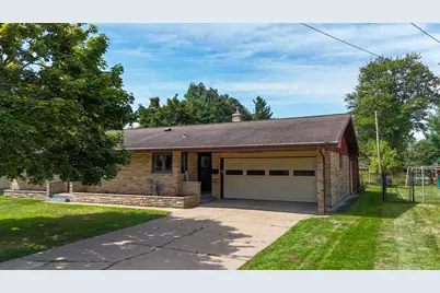 200 Meadow Street, Stevens Point, WI 54481 - Photo 39