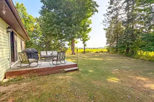 N3979 Oxbow Rd, Catawba, WI 54516 - Photo 5