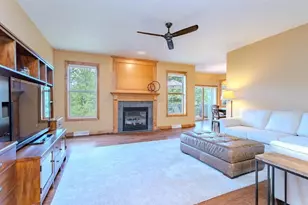 3814 Topaz Dr, Wausau, WI 54401 - Photo 9