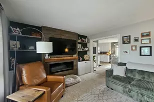 500 E Grant St, Marshfield, WI 54449 - Photo 5