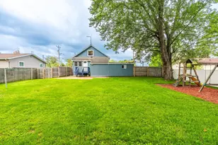 1729 N 3rd Ave, Wausau, WI 54401 - Photo 3