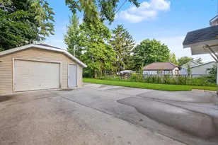 809 Illinois Ave, Stevens Point, WI 54481 - Photo 33