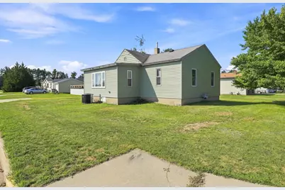 751 32nd Street North, Wisconsin Rapids, WI 54494 - Photo 5
