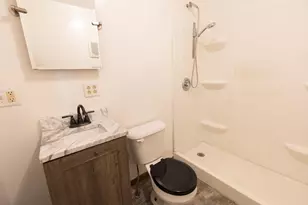 802 Augusta Ave, Wausau, WI 54403 - Photo 9