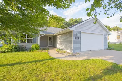 420 Red Tail Drive, Amherst, WI 54406 - Photo 1