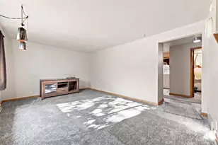 10549 - 10557 North Rd, Auburndale, WI 54412 - Photo 11