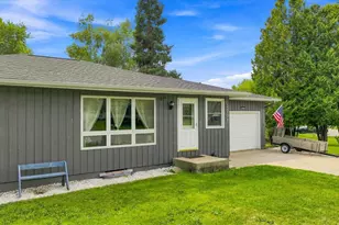 2201 S Wallonnie Dr, Marshfield, WI 54449 - Photo 5