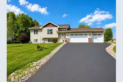 899 Wedgewood Drive, Kronenwetter, WI 54455 - Photo 1