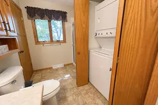 600 W 11th St, Marshfield, WI 54449 - Photo 17
