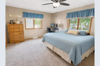 600 W 11th Street, Marshfield, WI 54449 - Photo 13