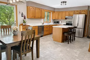 600 W 11th St, Marshfield, WI 54449 - Photo 7