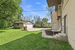 2165 Prairie St, Stevens Point, WI 54481 - Photo 5