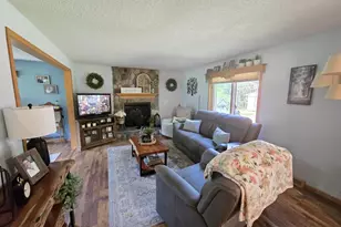 517 Regal Forest Trail, Nekoosa, WI 54457 - Photo 9