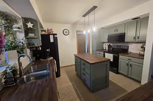 517 Regal Forest Trail, Nekoosa, WI 54457 - Photo 5