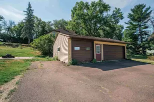 411 E 5th St, Neillsville, WI 54456 - Photo 5