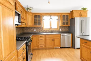 194 N 5th St, Dorchester, WI 54425 - Photo 7