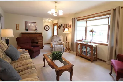 105 N 3rd Street, Colby, WI 54421 - Photo 5