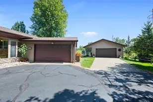 2040 Birch Dr, Plover, WI 54467 - Photo 3