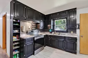 341 17th St S, Wisconsin Rapids, WI 54494 - Photo 3