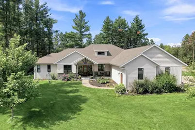 4910 Pinecone Court, Wisconsin Rapids, WI 54494 - Photo 3
