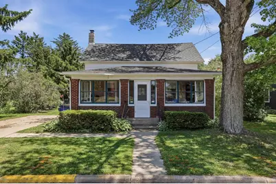 338 N Main Street, Amherst, WI 54406 - Photo 1