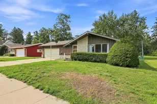 2840 Water St, Stevens Point, WI 54481 - Photo 3