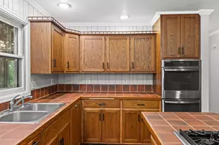 2421 Rainbow Dr, Plover, WI 54467 - Photo 15