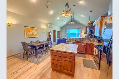 2729 Lake Shore Drive ##5, Ashland, WI 54806 - Photo 13