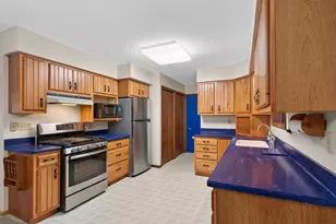 4910 Grove Ave, Wisconsin Rapids, WI 54494 - Photo 11