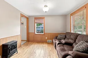 2849 Henrietta St, Stevens Point, WI 54481 - Photo 9