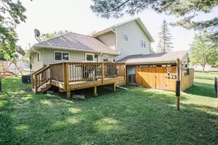 1808 Johnson St, Neillsville, WI 54456 - Photo 5