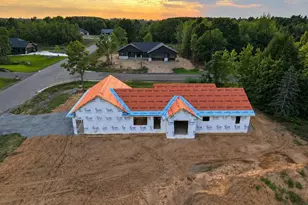3450 Ravenswood Way, Plover, WI 54467 - Photo 11