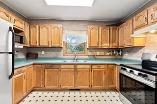 533 Bliss Ave, Stevens Point, WI 54481 - Photo 17