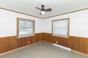 1040 Lincoln St, Wisconsin Rapids, WI 54494 - Photo 15