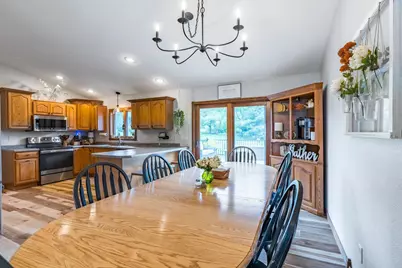 1907 Brandon Circle, Wausau, WI 54401 - Photo 9