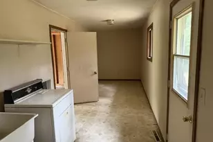 N5272 7th Ave, Plainfield, WI 54966 - Photo 5