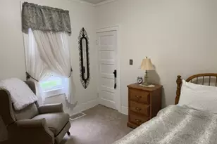 907 E Blodgett St, Marshfield, WI 54449 - Photo 7