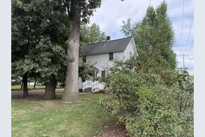 907 E Blodgett Street, Marshfield, WI 54449 - Photo 1