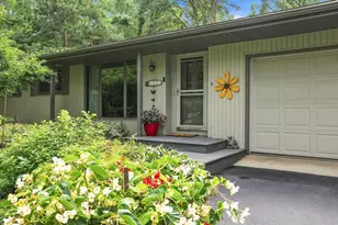 2421 Magnolia Dr, Plover, WI 54467 - Photo 3