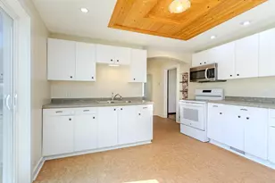 1805 Fairmount St, Wausau, WI 54403 - Photo 13