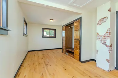 1805 Fairmount Street, Wausau, WI 54403 - Photo 9
