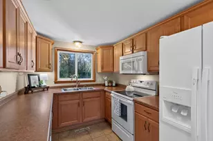 5811 Wazeecha Ave, Wisconsin Rapids, WI 54494 - Photo 17