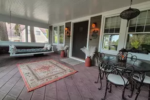 910 W 5th St, Marshfield, WI 54449 - Photo 9