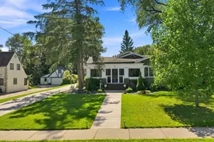 910 W 5th St, Marshfield, WI 54449 - Photo 5