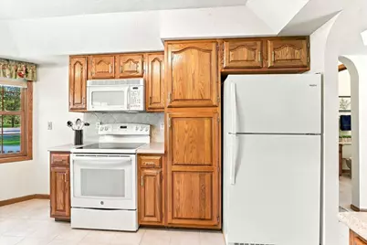6020 W Valley Court, Wisconsin Rapids, WI 54494 - Photo 33