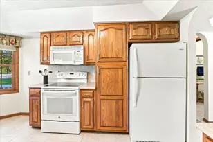 6020 W Valley Ct, Wisconsin Rapids, WI 54494 - Photo 33