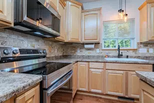 2550 Sussex Pl, Mosinee, WI 54455 - Photo 7