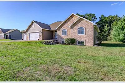 2550 Sussex Place, Mosinee, WI 54455 - Photo 3