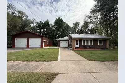 933 W 3rd Street, Nekoosa, WI 54457 - Photo 1