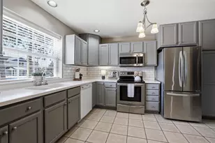 2619 Sunset Blvd, Stevens Point, WI 54481 - Photo 7